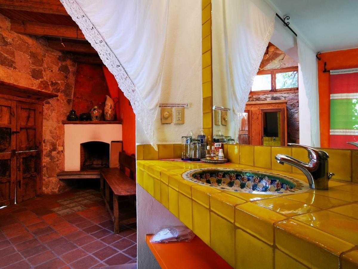 Casa De Los Espiritus Alegres By Rotamundos غواناخواتو المظهر الخارجي الصورة